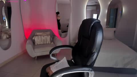 ALESSA ROMERO  online show from 02-20-25, 06:46