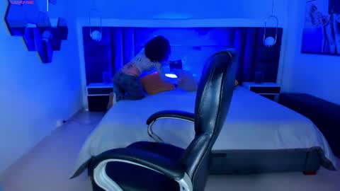 ALESSA ROMERO  online show from 06-22-26, 08:06