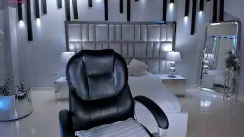 ALESSA ROMERO  online show from 07-15-26, 07:52