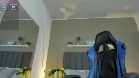 A L E S S I A online show from 04-21-26, 08:23