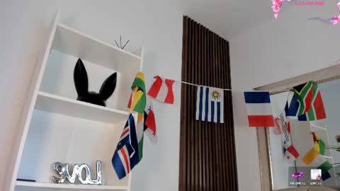 Alejandra  online show from 06-25-26, 01:48