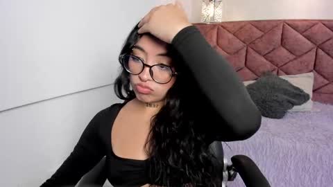 Alessia  online show from 05-21-26, 08:49
