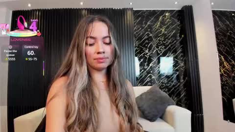 Snapshot of alessia_taylorr chatting on 02-24-25, 11:54 Alessia  Everyday From 0530 to 1430 Col Time online show from 02-24-25, 11:54