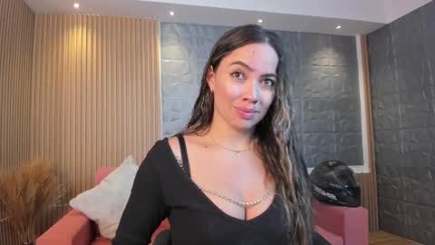 Snapshot of alessia_taylorr chatting on 03-07-25, 12:01 Alessia  Everyday From 0530 to 1430 Col Time online show from 03-07-25, 12:01