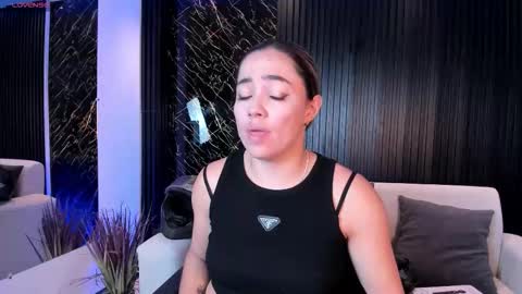 Snapshot of alessia_taylorr chatting on 10-13-25, 11:54 Alessia  Everyday From 0530 to 1430 Col Time online show from 10-13-25, 11:54