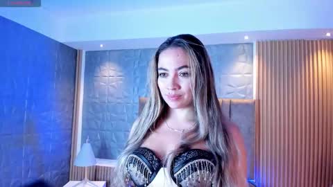 Snapshot of alessia_taylorr chatting on 10-22-25, 12:05 Alessia  Everyday From 0530 to 1430 Col Time online show from 10-22-25, 12:05