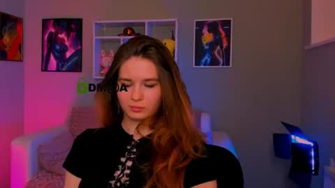 Snapshot of alessiaarouge chatting on 07-14-26, 01:08 Your love online show from 07-14-26, 01:08