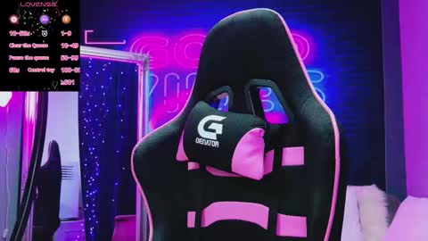 alessiacroft online show from 03-23-26, 05:11