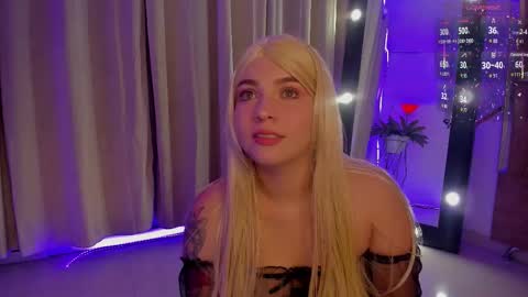 Snapshot of alessiadouce chatting on 11-04-25, 03:27 Alessia online show from 11-04-25, 03:27