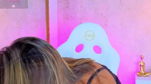 Alessia online show from 11-13-25, 02:54