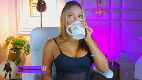 Snapshot of alessialondon chatting on 06-01-26, 10:17 Alessia online show from 06-01-26, 10:17