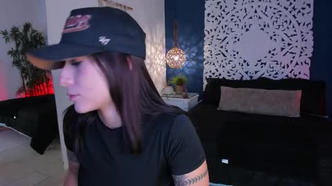 alessianoir online show from 03-22-26, 09:07