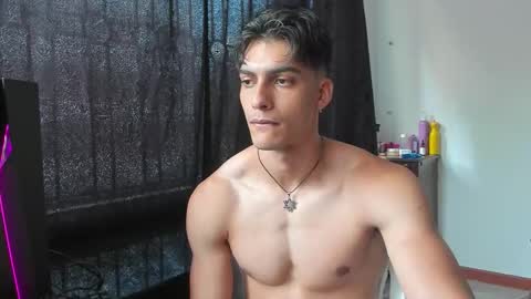 Snapshot of alessio_vale chatting on 03-22-26, 06:22 alessio Vale online show from 03-22-26, 06:22