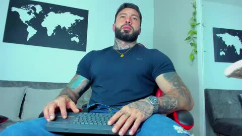 Aless Rose online show from 04-21-26, 08:01