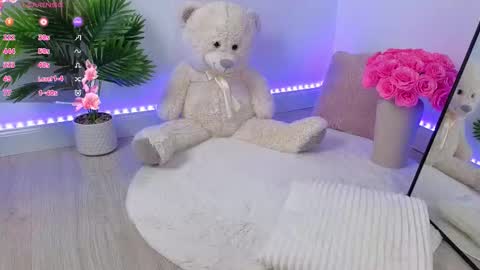 Snapshot of alessyaaa chatting on 09-19-25, 10:49 Ale online show from 09-19-25, 10:49