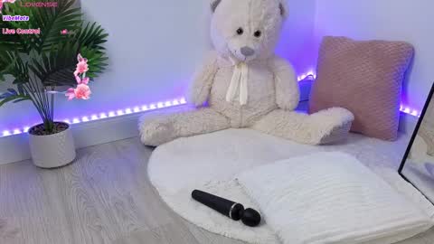 Snapshot of alessyaaa chatting on 10-12-25, 11:09 Ale online show from 10-12-25, 11:09