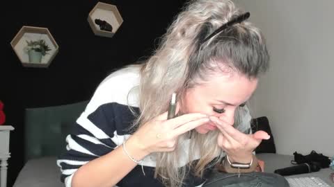 alesys69 online show from 12-03-24, 08:39