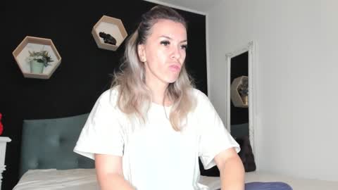 alesys69 online show from 12-30-24, 11:38