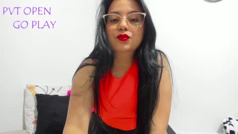 Snapshot of aleteacher chatting on 01-25-25, 07:39 Alejandra online show from 01-25-25, 07:39