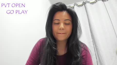 Snapshot of aleteacher chatting on 02-03-25, 02:58 Alejandra online show from 02-03-25, 02:58
