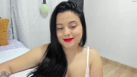 Snapshot of aleteacher chatting on 02-10-25, 02:08 Alejandra online show from 02-10-25, 02:08