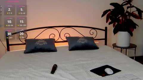 Emi online show from 09-26-25, 08:13