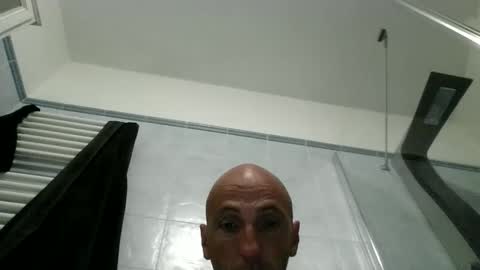 alex120475 online show from 04-05-26, 09:01