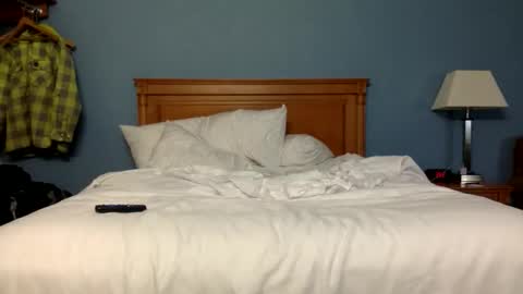 Snapshot of alex249744 chatting on 12-17-25, 08:59 Alex online show from 12-17-25, 08:59