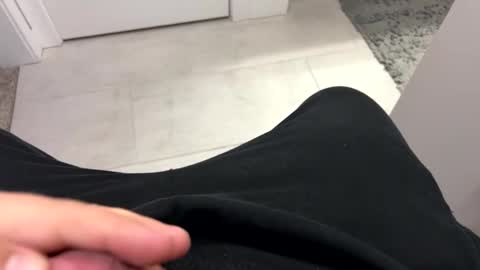 Snapshot of alex6984921736 chatting on 11-18-25, 01:22 Alex online show from 11-18-25, 01:22