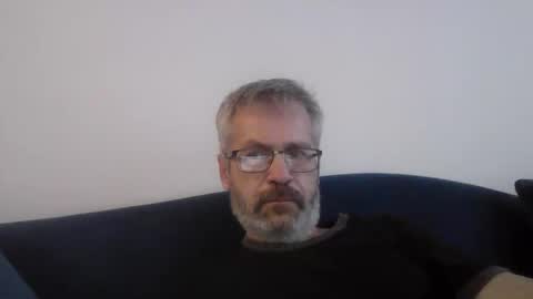 Snapshot of alex80581 chatting on 09-12-25, 03:45 Alexey online show from 09-12-25, 03:45