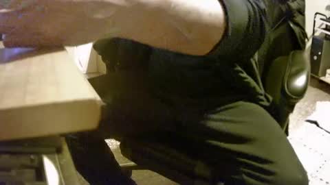 alex81pv1981 online show from 12-22-24, 06:04