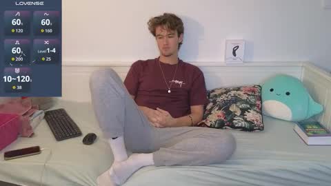 Alex83530 online show from 01-06-26, 09:02