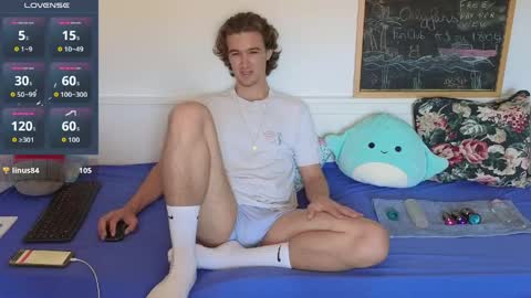 Alex83530 online show from 05-29-26, 07:39