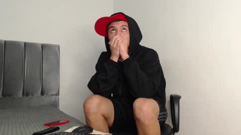 Owen online show from 12-03-24, 03:20