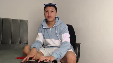 Owen online show from 12-07-24, 01:58