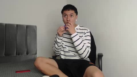 Owen online show from 12-31-24, 06:24