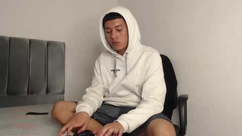 Owen online show from 01-21-25, 04:54