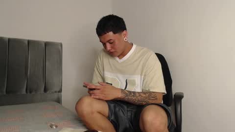 Owen online show from 01-28-25, 05:00