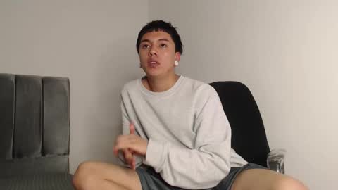 Owen online show from 10-04-25, 02:31