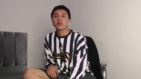 Owen online show from 11-11-25, 02:22