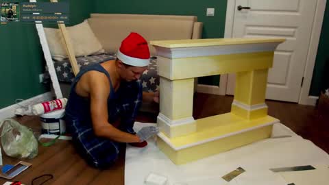 Alex Amazing online show from 12-16-24, 01:10