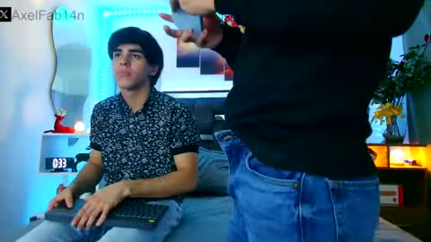 sneider online show from 12-23-24, 09:51