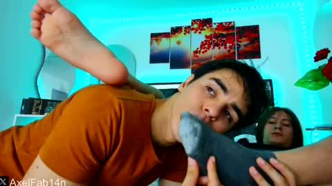 sneider online show from 02-22-25, 09:48