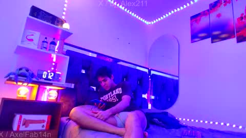 sneider online show from 11-25-25, 11:10