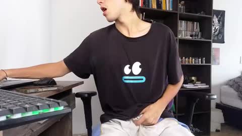 alex_connorr online show from 10-31-25, 05:47