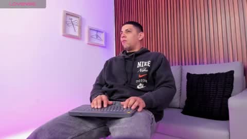 alex online show from 04-08-26, 12:16