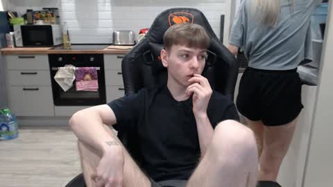 Snapshot of alex_gotcha chatting on 12-23-24, 12:46 Alex online show from 12-23-24, 12:46