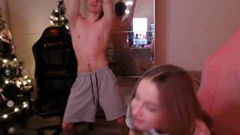 Snapshot of alex_gotcha chatting on 01-01-25, 03:02 Alex online show from 01-01-25, 03:02