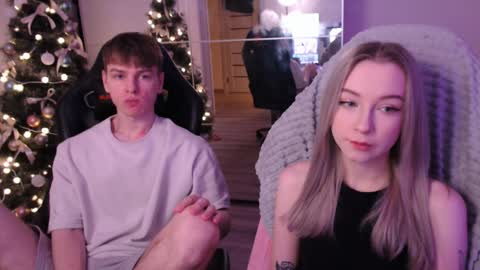 Snapshot of alex_gotcha chatting on 01-12-25, 12:07 Alex online show from 01-12-25, 12:07