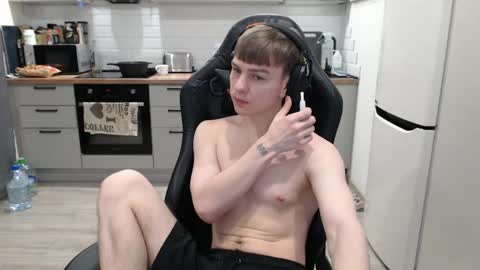 Snapshot of alex_gotcha chatting on 01-25-25, 12:38 Alex online show from 01-25-25, 12:38